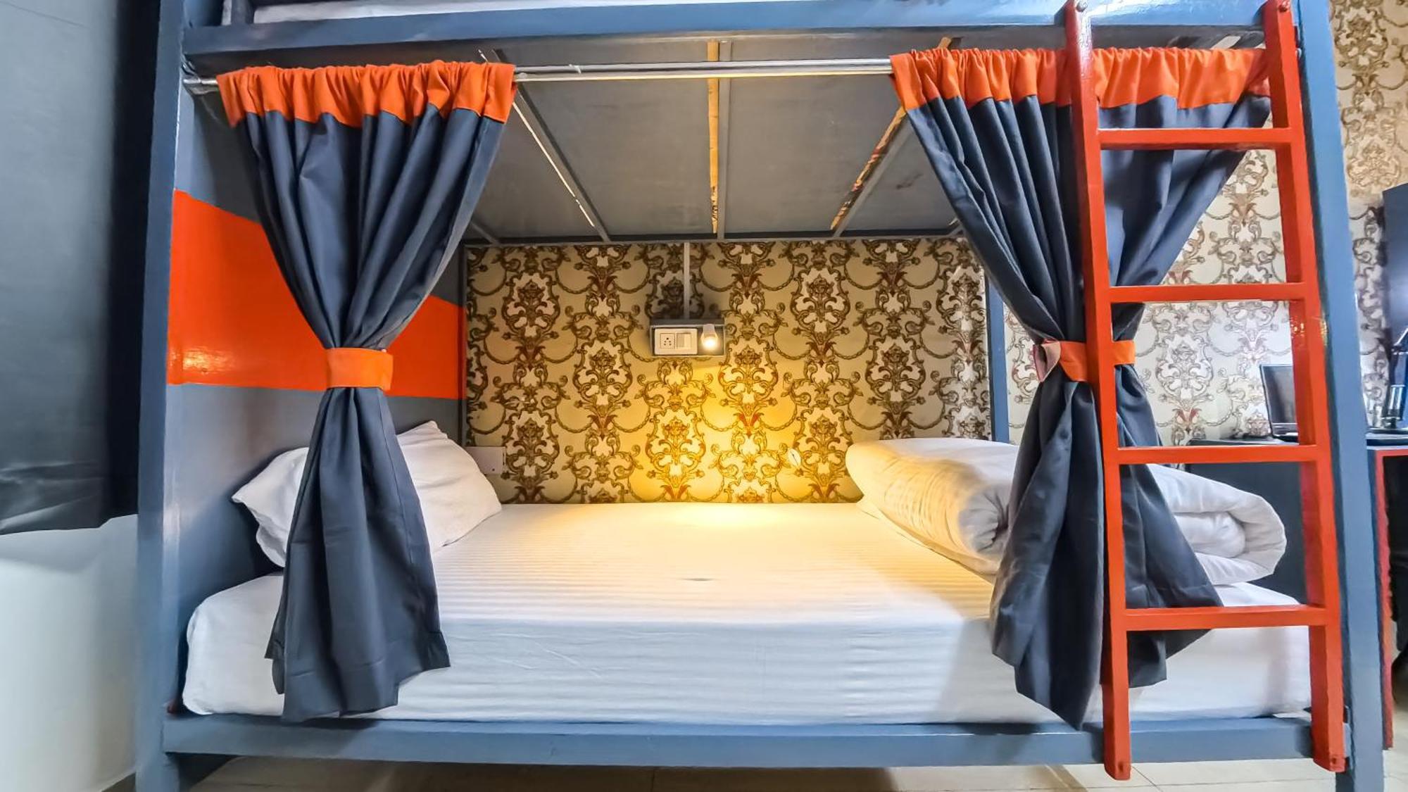 Live Free Hostel, Mcleodganj แมคลอยด์กันจ์ ภายนอก รูปภาพ